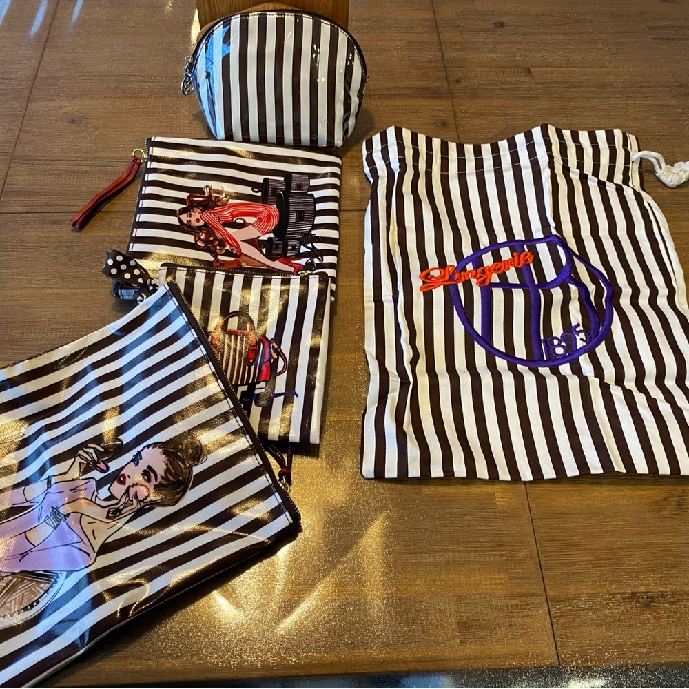 Henri Bendel travel set